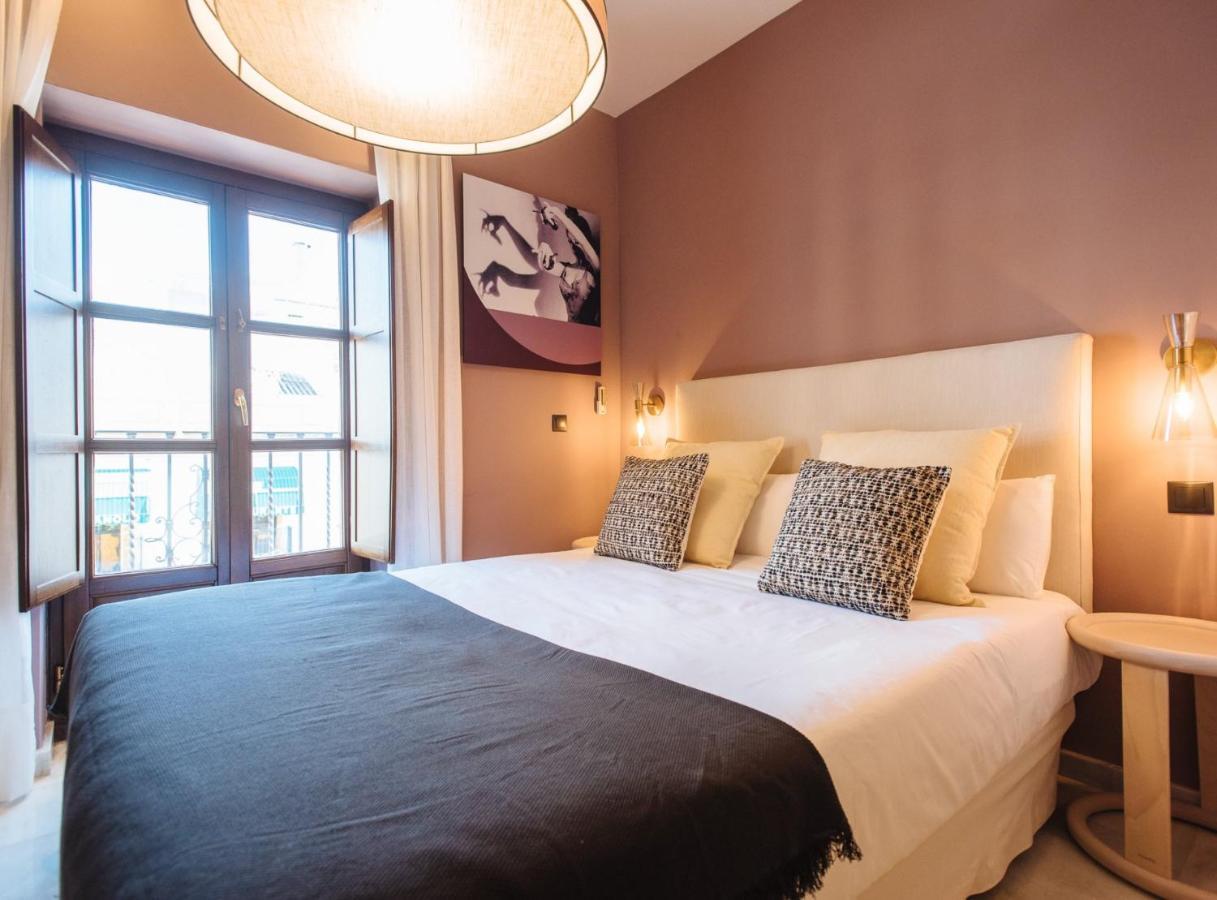 Suites Triana Sevilla Apartments Экстерьер фото