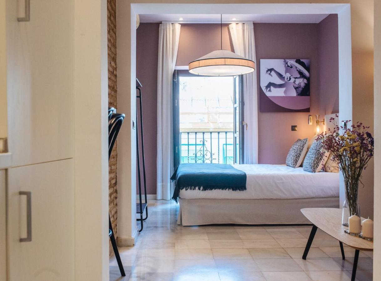 Suites Triana Sevilla Apartments Экстерьер фото