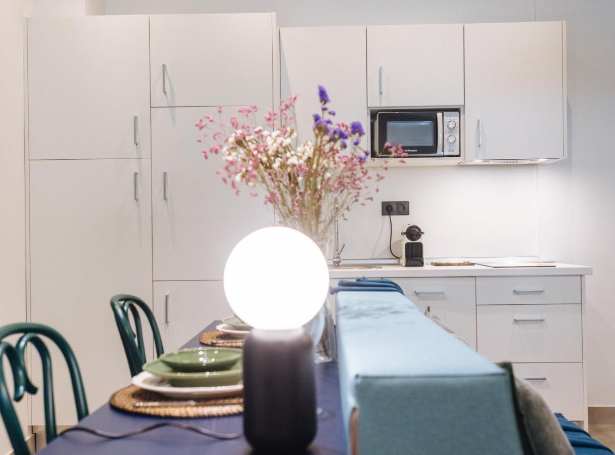 Suites Triana Sevilla Apartments Экстерьер фото