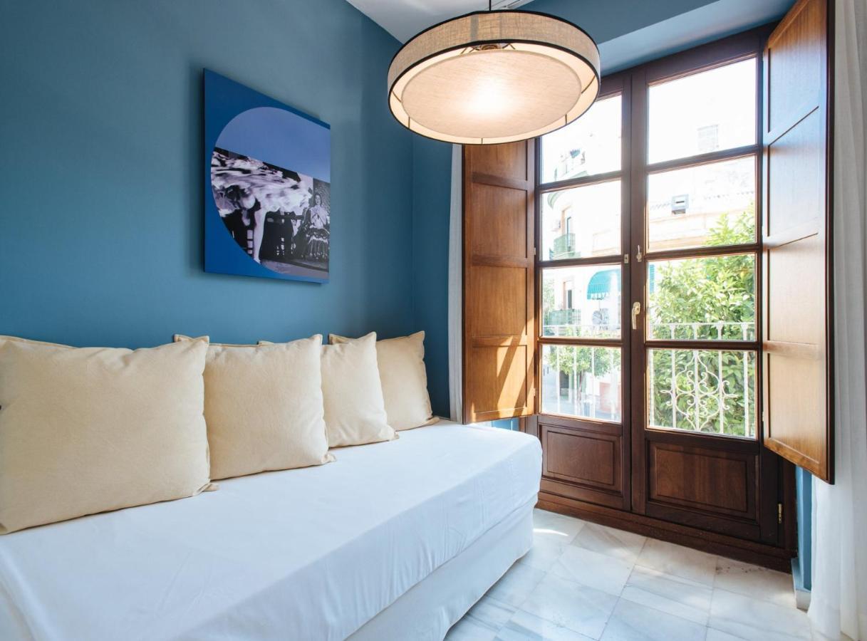 Suites Triana Sevilla Apartments Экстерьер фото