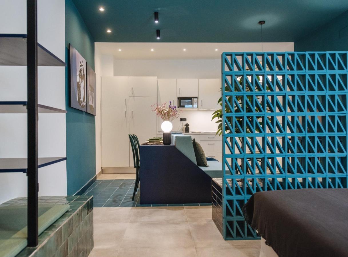 Suites Triana Sevilla Apartments Экстерьер фото