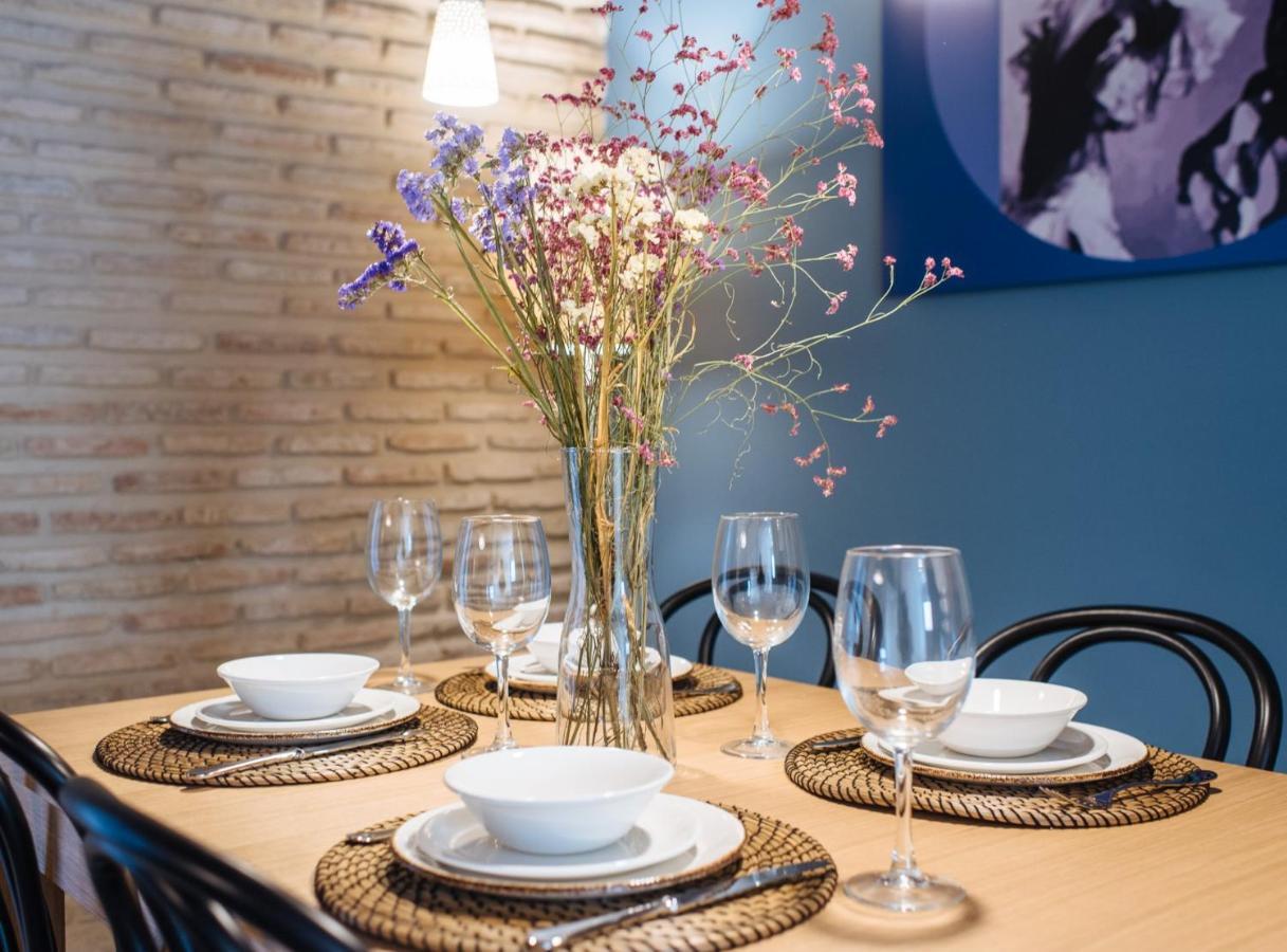 Suites Triana Sevilla Apartments Экстерьер фото