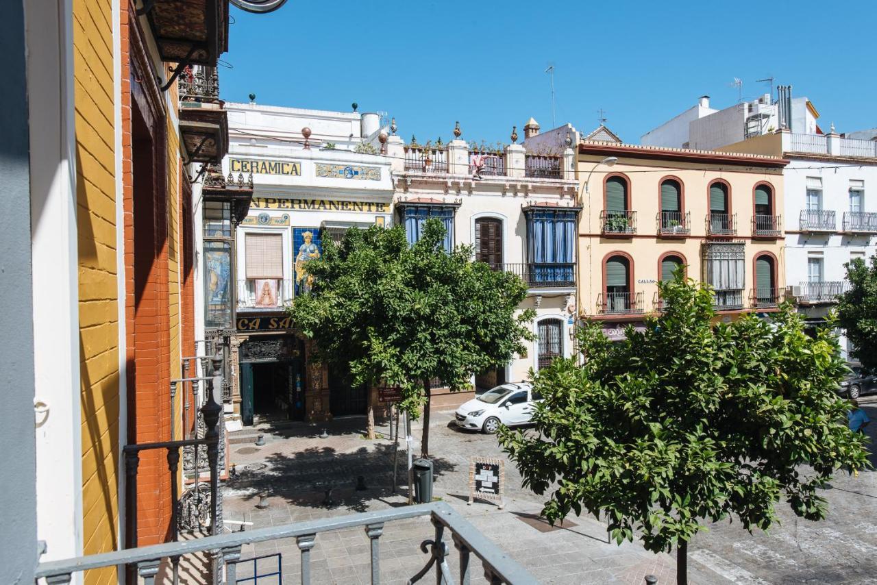 Suites Triana Sevilla Apartments Экстерьер фото